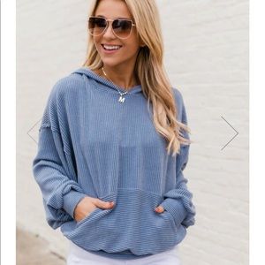 Pink Lily Stylish Splendor Blue Hoodie Small EUC